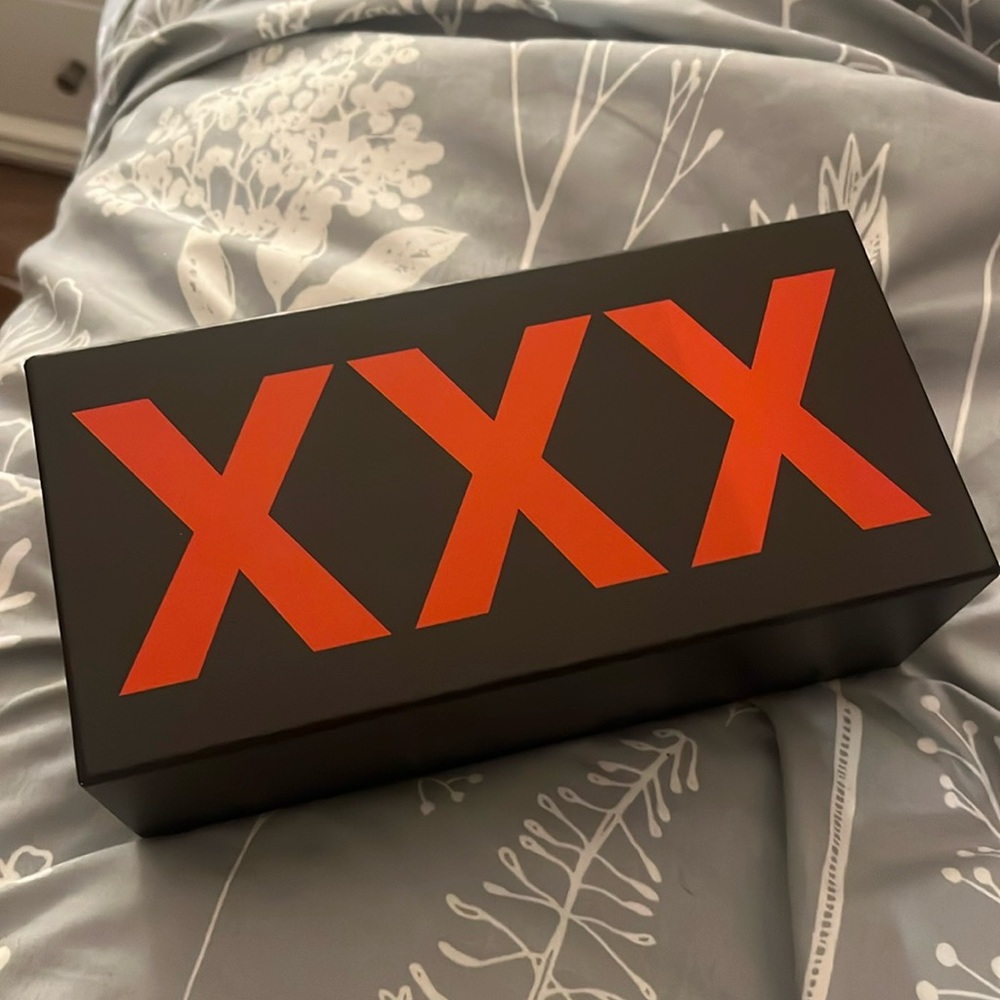 We’re Not Really Strangers WNRS XXX Card Question Game